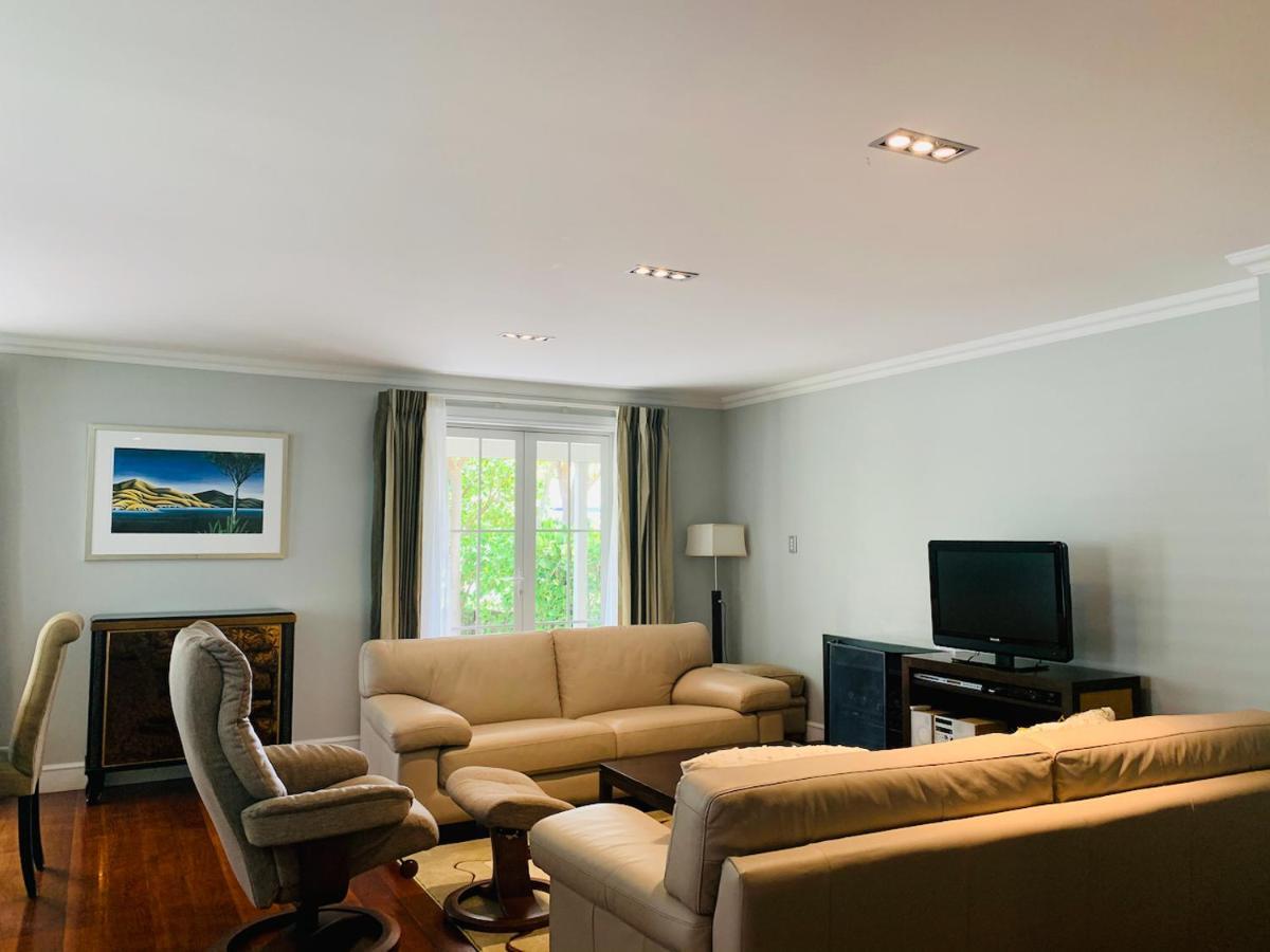 Tinkerbell Cottage 2-4 Bedroom- Russell Cottages Collection Εξωτερικό φωτογραφία